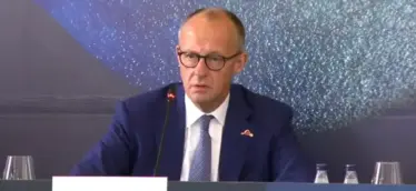 Merz: Dialogu Kosovë – Serbi po e mban peng rajonin