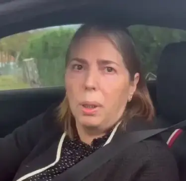 Me dhimbje të thellë flet vajza e axhës së Arlindës: Qysh ndahet fëmija prej nanës, ku ekziston kjo?