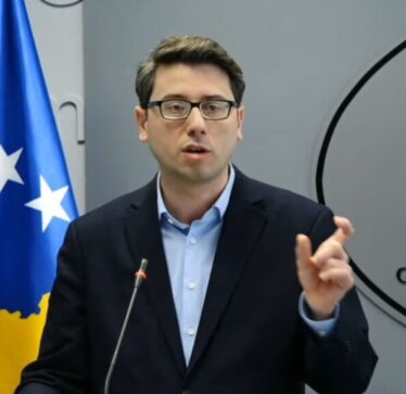 Murati me mesazh për Hamzën: Jepni “po”-në, pastaj Kurti e Abdixhiku e bindin Sejdiun