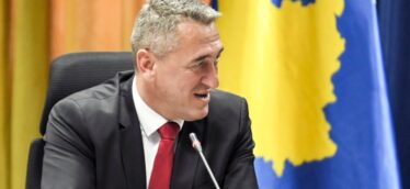 Nenad Rashiq: Nuk pres që Lista Studentore të ndryshojë publikisht qëndrimin për Kosovën