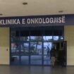 Dy vite më parë u premtua furnizim 100% i barnave në Onkologji, disa prej tyre mungojnë edhe sot – “Tetori Rozë” në Kosovës nis me premtime të parealizuara