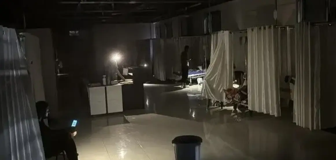Spitalet në Gaza rrezikojnë të mbeten pa energji elektrike për shkak të mungesës së naftës