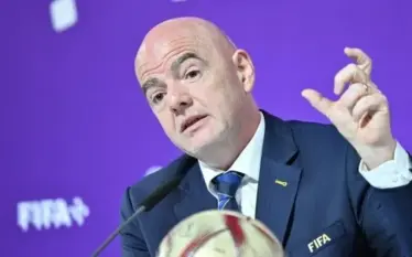 FIFA i pagoi Infantinos 1,76 milionë dollarë kompensim të padeklaruar