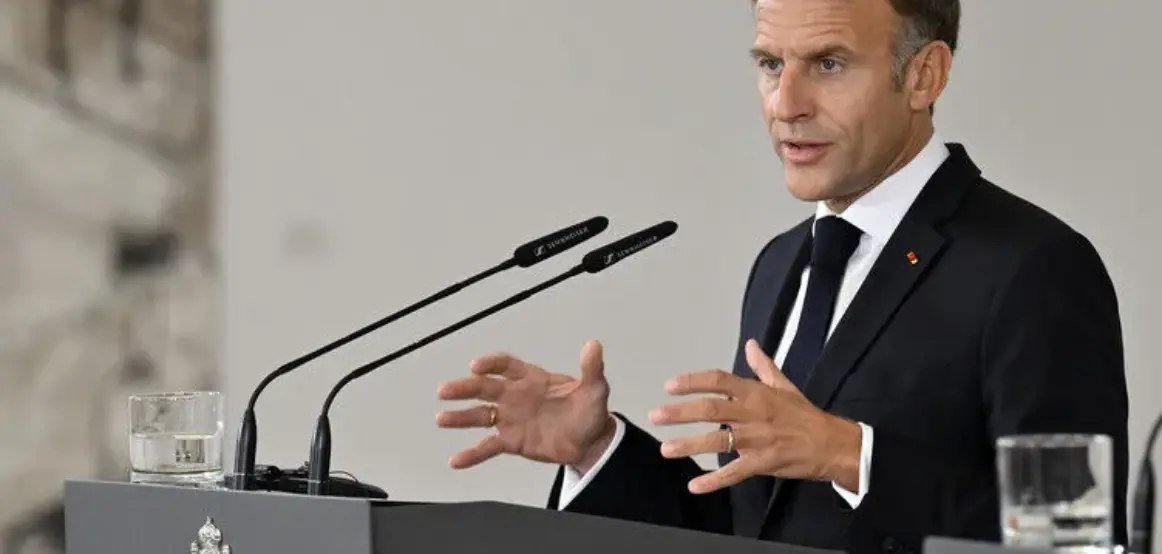 Presidenti francez Macron rikonfirmon mbështetjen e plotë të Parisit për Ukrainën