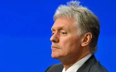 Peskov konfirmon se SHBA-ja vazhdon përpjekjet për paqe, thotë se Moska i vlerëson ato