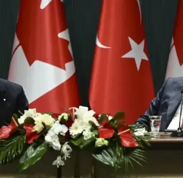 Turqia dhe Kanadaja nisin partneritet strategjik për të thelluar lidhjet tregtare, energjetike dhe të mbrojtjes
