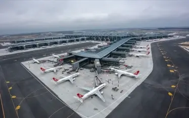Aeroporti i Stambollit mbetet më i ngarkuari në Evropë me 1.587 fluturime ditore