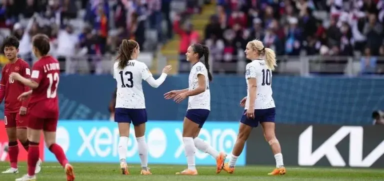 Raport: Gati gjysma e futbollisteve femra mendojnë pensionimin e hershëm për arsye financiare dhe të shëndetit mendor