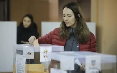 Serbi, mbi 6,4 milionë votues do t‘u drejtohen qendrave të votimit në zgjedhjet e parakohshme më 25 tetor