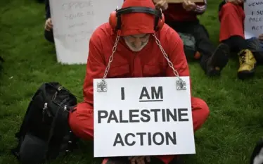 Qeverisë britanike i bëhet thirrje të heqë ndalimin ndaj grupit Palestine Action