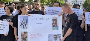 25 vite burgim për të riun që e mbyti Auron Ferizin