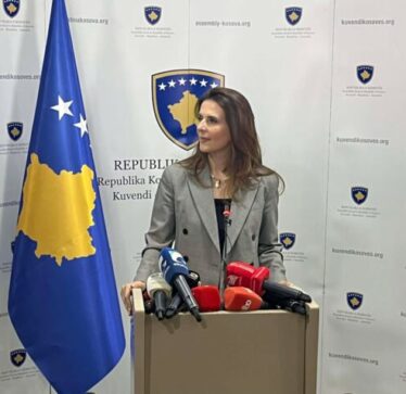 Çitaku-Trendafilovës: Nën drejtimin tuaj, Specialja e ka cenuar rëndë besimin në drejtësi!